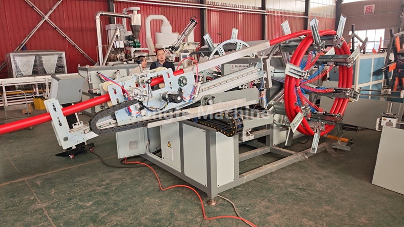 La bobinadora automática de tubos de HDPE de doble estación Yongte de 63 mm ha superado todas las pruebas de rendimiento