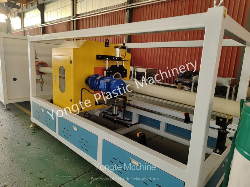 Extrusora de tubos de PVC