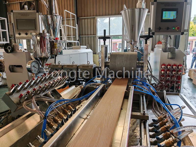 Composición de plástico de madera WPE Máquina de extrusión WPC
