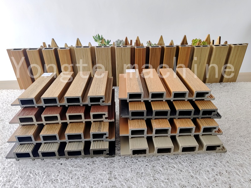 Máquina de extrusión de panel de pared acanalado WPC